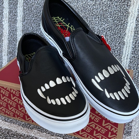 Vans Other - Vans Classic Slip-On Fangs Black/True White MENS
